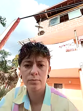 tomboyblue online show from April 18, 9:26 pm