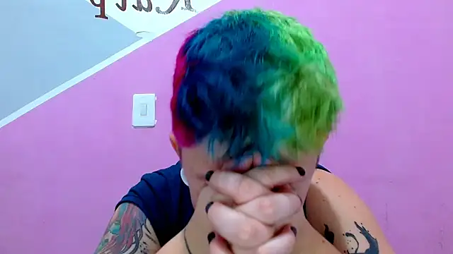 tomboyblue online show from September 13, 9:01 pm