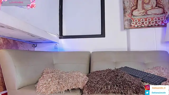 DahianaLincoln online show from January 6, 5:38 pm