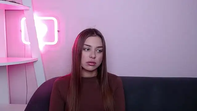 MilanaAngelAs online show from February 15, 6:05 am