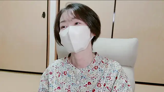 xxArisaxx online show from April 17, 1:13 pm