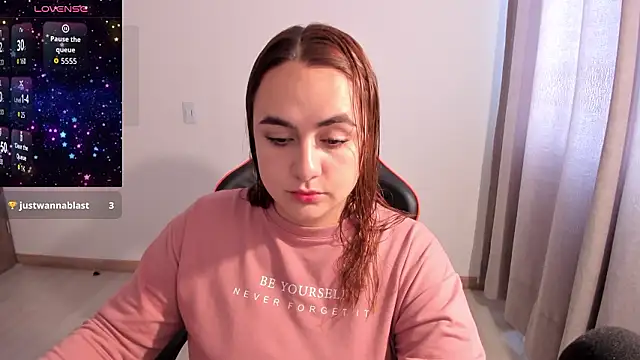 maryluna95 online show from February 20, 5:03 pm