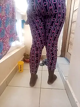 zainabsmile online show from April 4, 9:08 am