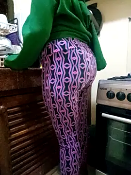 zainabsmile online show from October 21, 5:50 pm