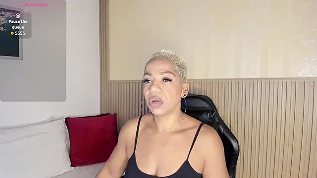 summer night  online show from September 17, 11:41 am