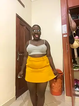 sweet18creamybigpussy online show from September 25, 10:29 pm