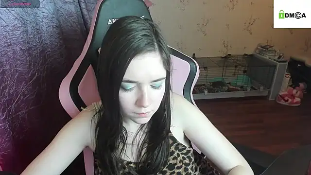 Crazy forest fairy online show from November 24, 8:55 pm