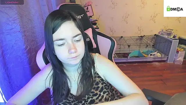 Crazy forest fairy online show from October 16, 4:59 am