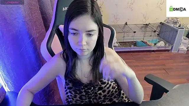 Crazy forest fairy online show from October 5, 9:31 pm