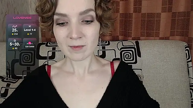 TinaWince online show from February 14, 4:47 am