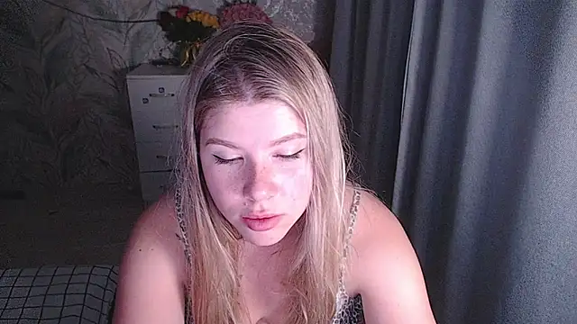 MelissaXKinky online show from October 23, 6:47 pm