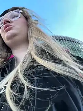 Teya moon  online show from January 14, 11:04 am