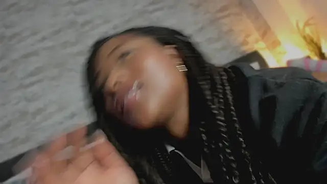 Anneth  M online show from March 9, 7:39 pm