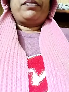 Cute Sonam  online show from January 15, 12:16 am