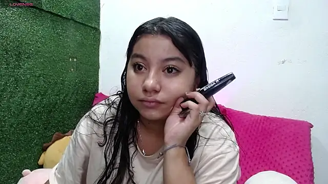 Miaa Smiith1 online show from November 5, 10:20 am