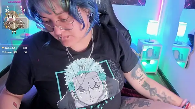 lucky-leah online show from February 4, 9:01 am