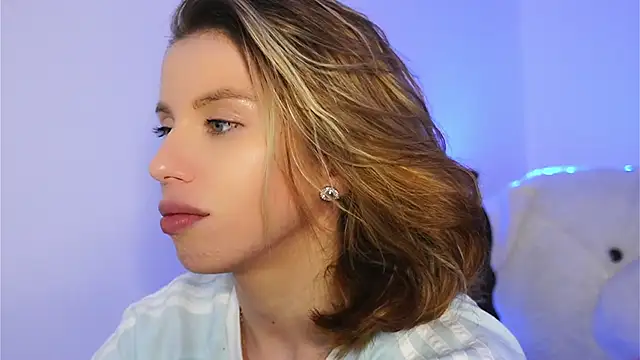 ivyleague  online show from March 8, 7:18 pm