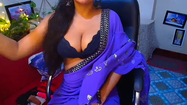 SnoowForYou online show from October 2, 2:05 am