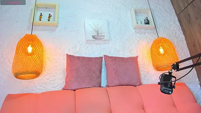 emiily s online show from September 10, 1:44 pm