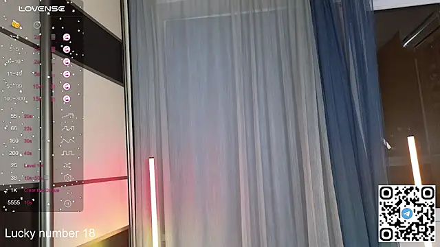 mybunnywendy online show from December 19, 4:32 pm