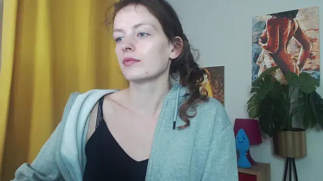 juicyNadine online show from September 22, 4:33 am