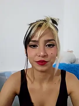 avery fox online show from December 2, 8:44 pm