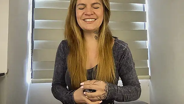 Val   online show from September 8, 3:44 pm