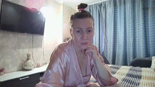 WindChristy online show from November 24, 1:02 pm