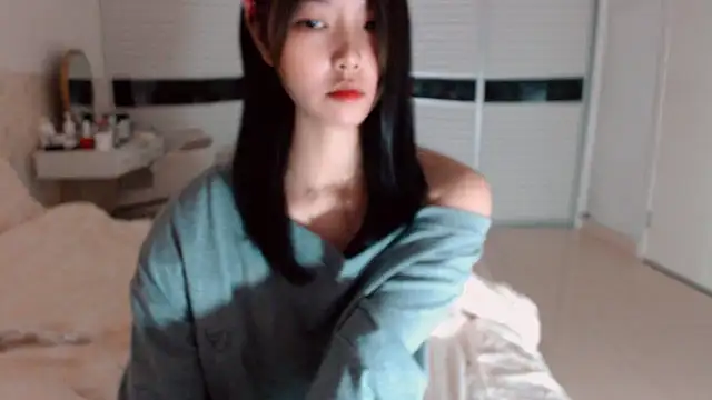 -Lucky Girl online show from September 18, 2:26 pm