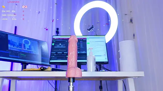 maykka online show from January 11, 12:26 am