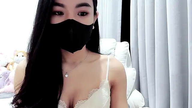 Lita-Julia online show from October 19, 8:00 pm