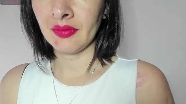 queen fetish online show from January 15, 2:12 pm