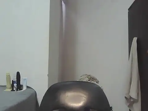 Sexxybella27 online show from November 13, 8:41 pm