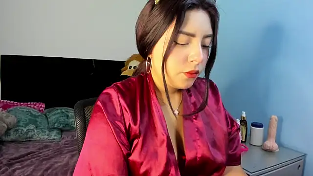Charlotte cutee18 online show from June 4, 11:04 am