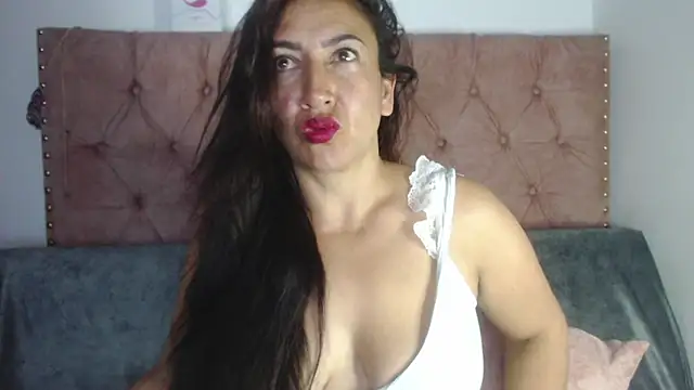 missbella1 online show from September 17, 10:19 pm