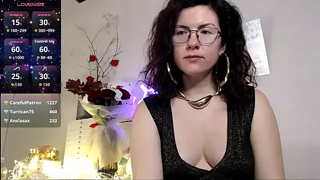 vaders daughter online show from December 19, 3:15 pm