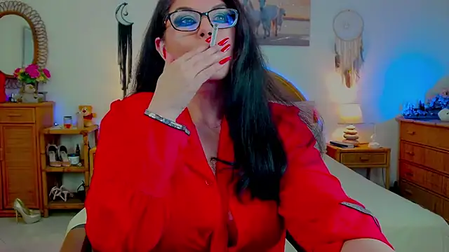 EllenGrace online show from June 24, 8:35 am