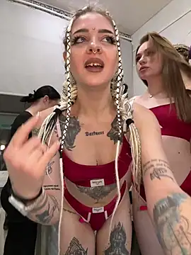 RollingGirls online show from December 21, 1:04 pm