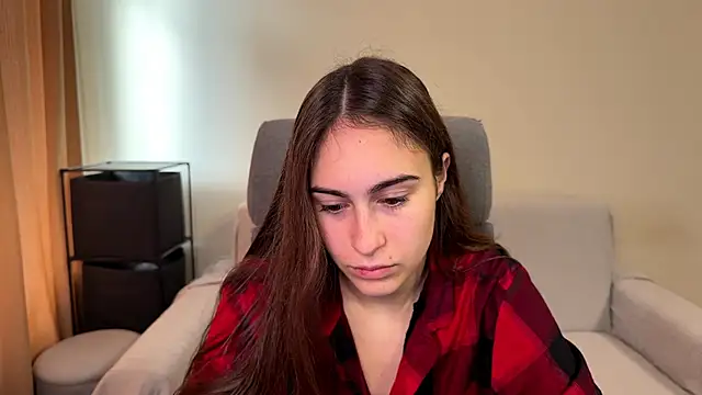 AliceKolltt online show from October 31, 8:29 am