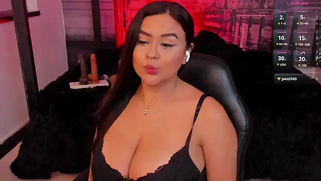 katia bigboobs1 online show from January 8, 7:07 pm