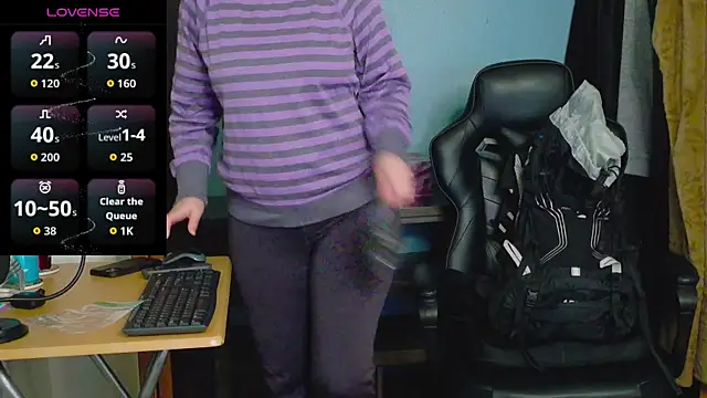 TreeJeanne online show from December 15, 8:14 pm