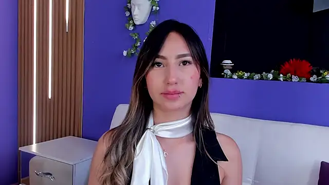  Emma Valka online show from November 18, 5:14 pm