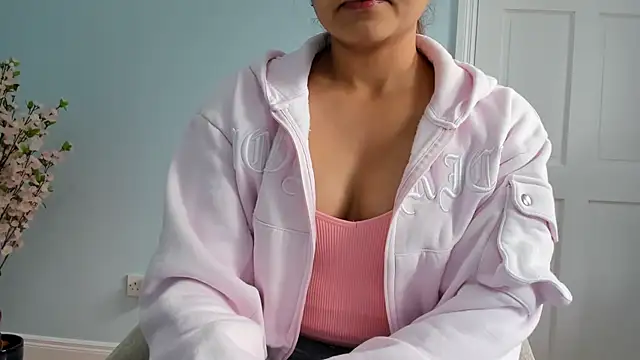 winterforu online show from September 26, 2:04 pm