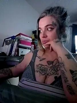 carodiamondd online show from November 13, 8:46 am