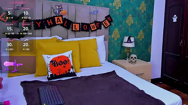 SuzanSmithh online show from October 28, 11:49 am