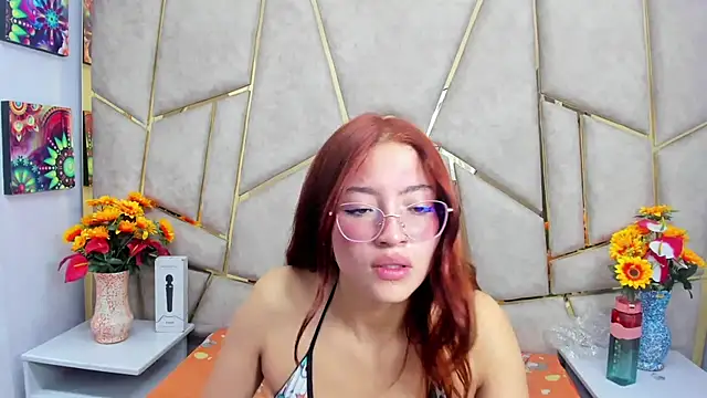 Kloe Candy1 online show from September 12, 4:02 am