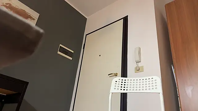 Monicbabe online show from April 17, 11:34 am