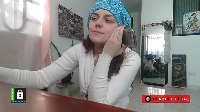 Scarletleon77 online show from October 14, 10:12 pm