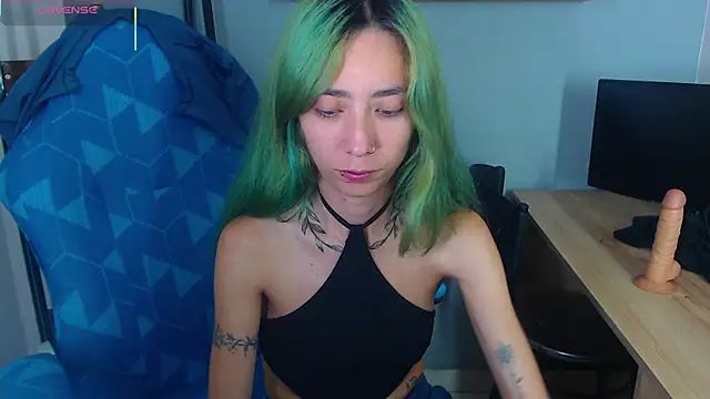 Erika Stevens online show from October 20, 11:41 pm