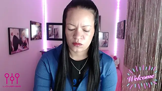 Cristal w online show from October 28, 1:50 pm